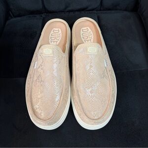 Hey Dude Women’s Slip-On Casual Shoe in Light Pink Snakeskin